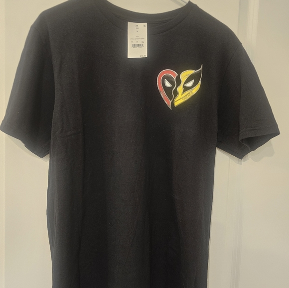 MENS DEADPOOL & WOLVERINE BLACK SHORT SLEEVE TEE SHIRT.  NWT.  MSRP $14.99. - Picture 1 of 5